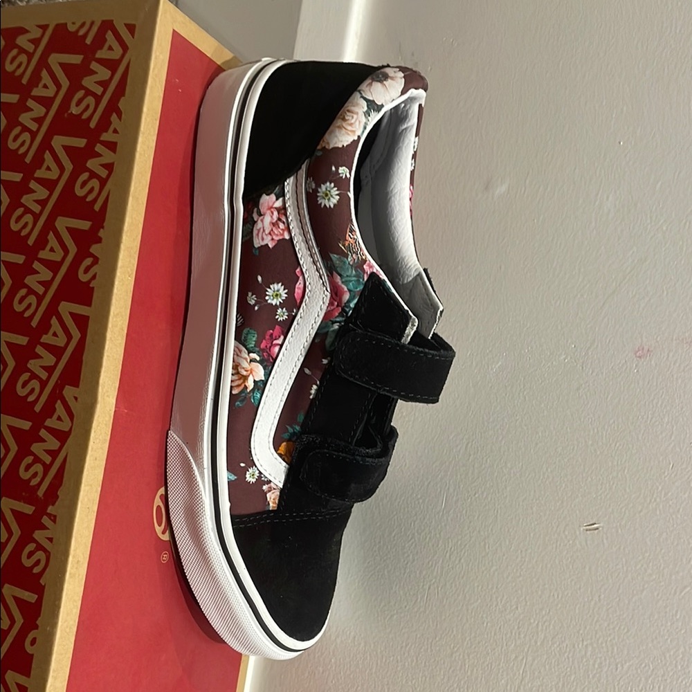 Vans Black floral Velcro